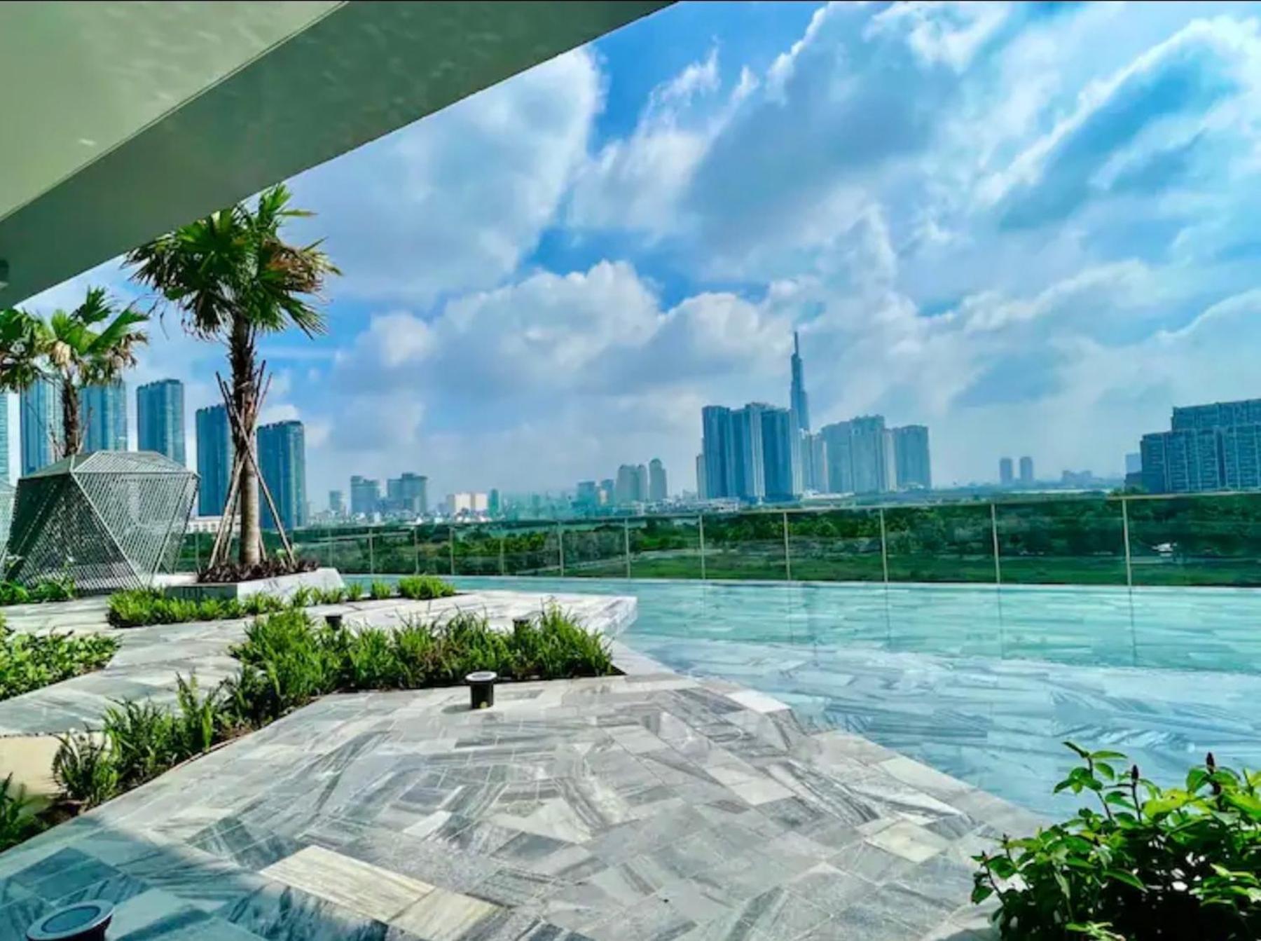 The Metropole -Complex "Opera, Crest, Galleria " -Free Pool-Gym-Sauna Room-Yoga Room Ho Şi Min Exterior foto