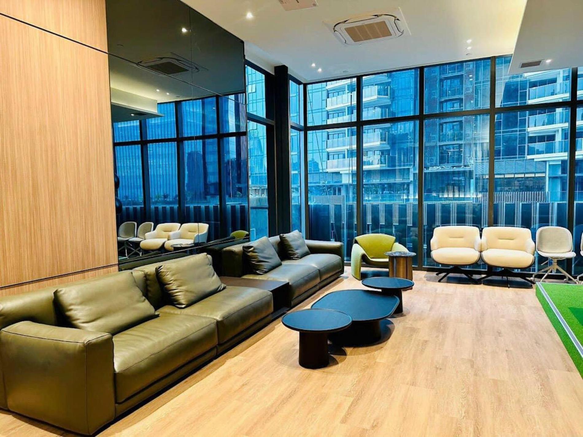 The Metropole -Complex "Opera, Crest, Galleria " -Free Pool-Gym-Sauna Room-Yoga Room Ho Şi Min Exterior foto