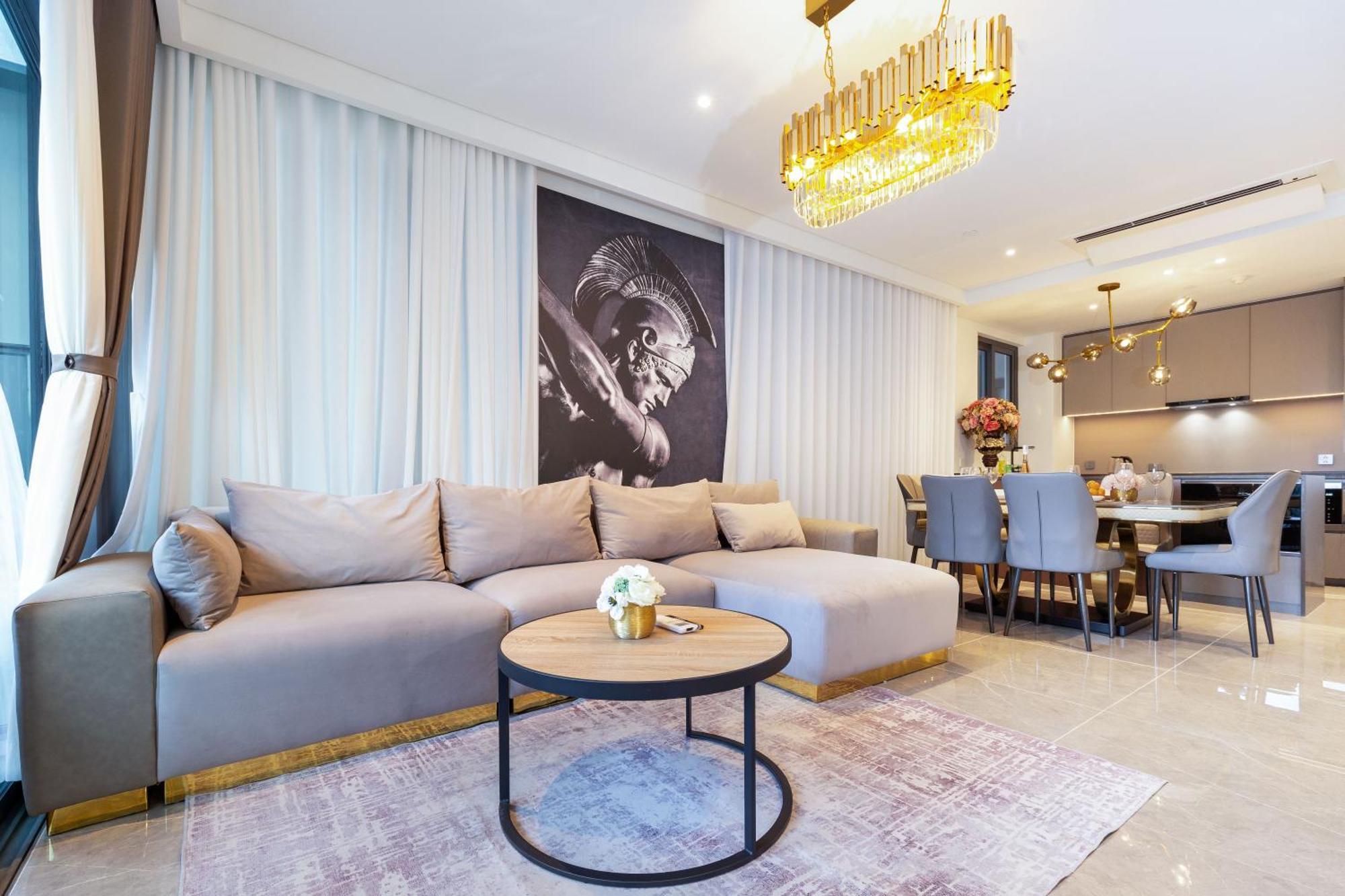The Metropole -Complex "Opera, Crest, Galleria " -Free Pool-Gym-Sauna Room-Yoga Room Ho Şi Min Exterior foto